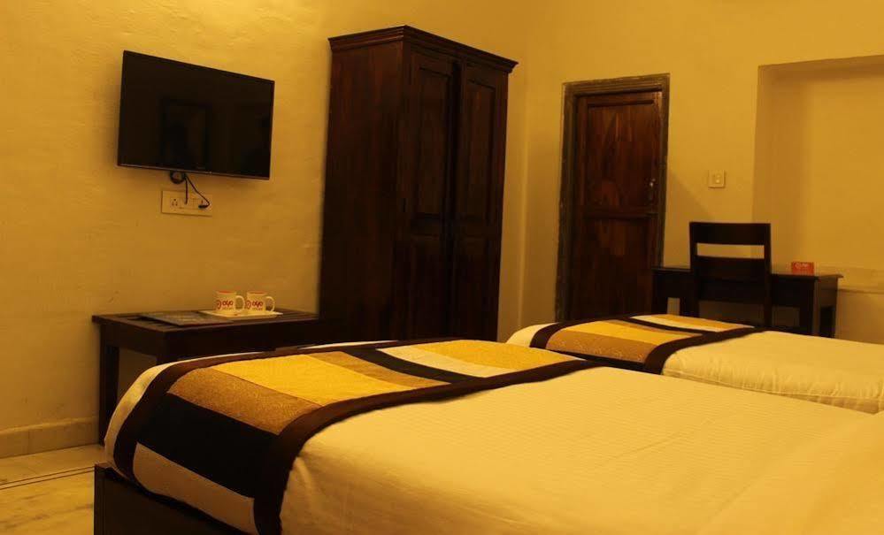 Oyo 1159 Hotel Chandra Prakash Udaipur Esterno foto