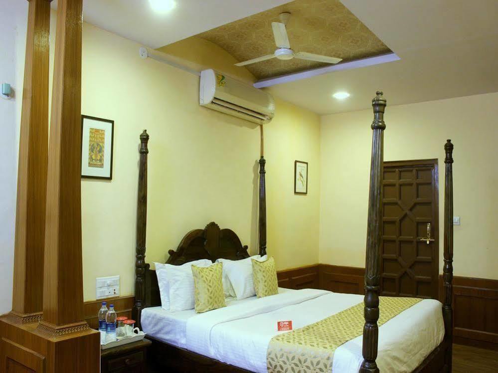 Oyo 1159 Hotel Chandra Prakash Udaipur Esterno foto