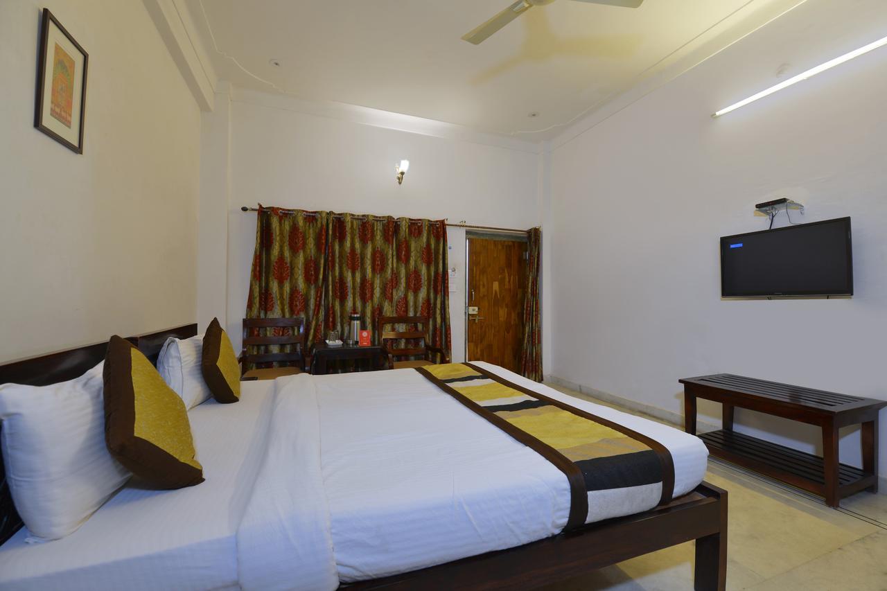 Oyo 1159 Hotel Chandra Prakash Udaipur Esterno foto